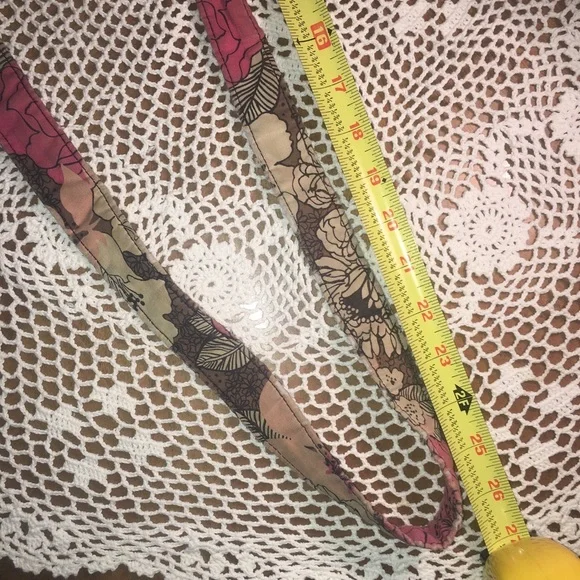 Vera Bradley Flowery Crossbody - Picture 8 of 8